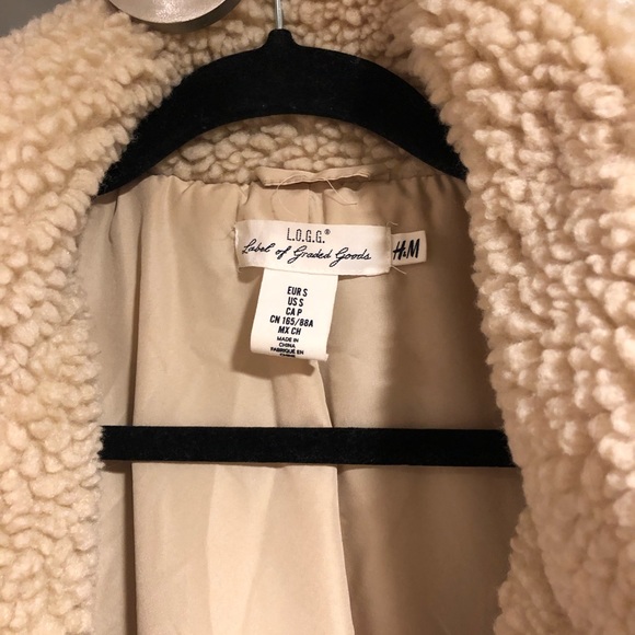 faux wool coat - Picture 2 of 3